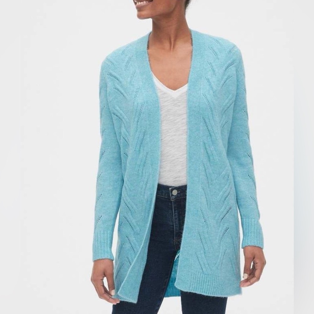 GAP Women's Sky Blue Cardigan